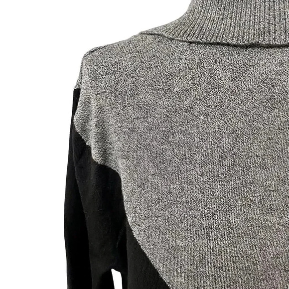 Calvin Klein Black Gray Colorblock Turtleneck Sweater Medium Asymmetrical Hem - Picture 12 of 14